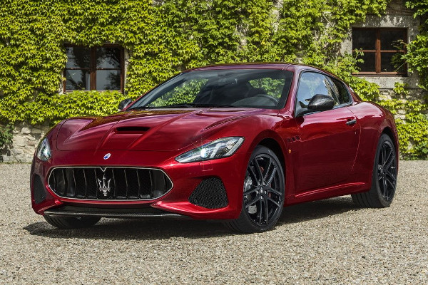 Maserati GranTurismo 2018 VA.jpg